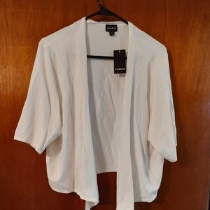 NWT Cropped wrap